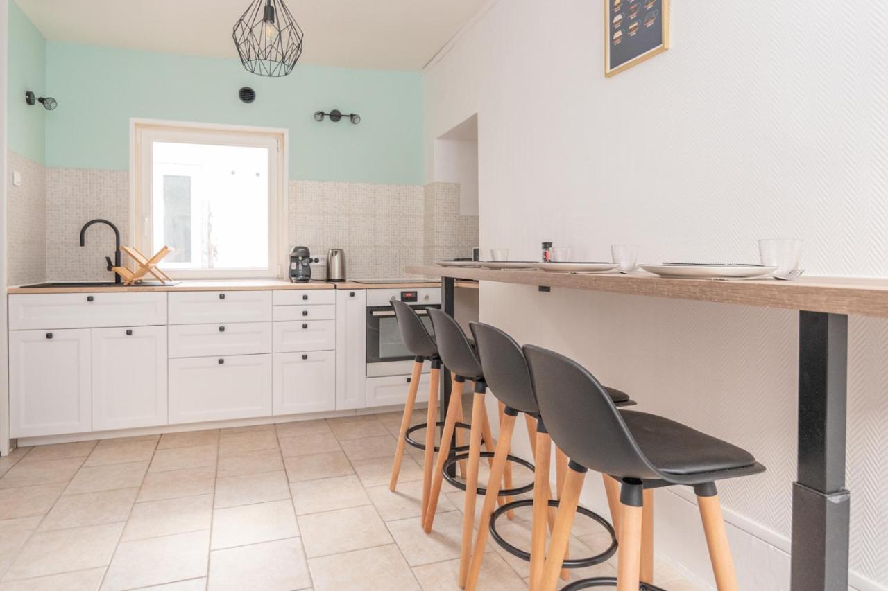 Appartement Cosy Au Centre Ville Avec Garage Шалон-сюр-Сон Екстериор снимка